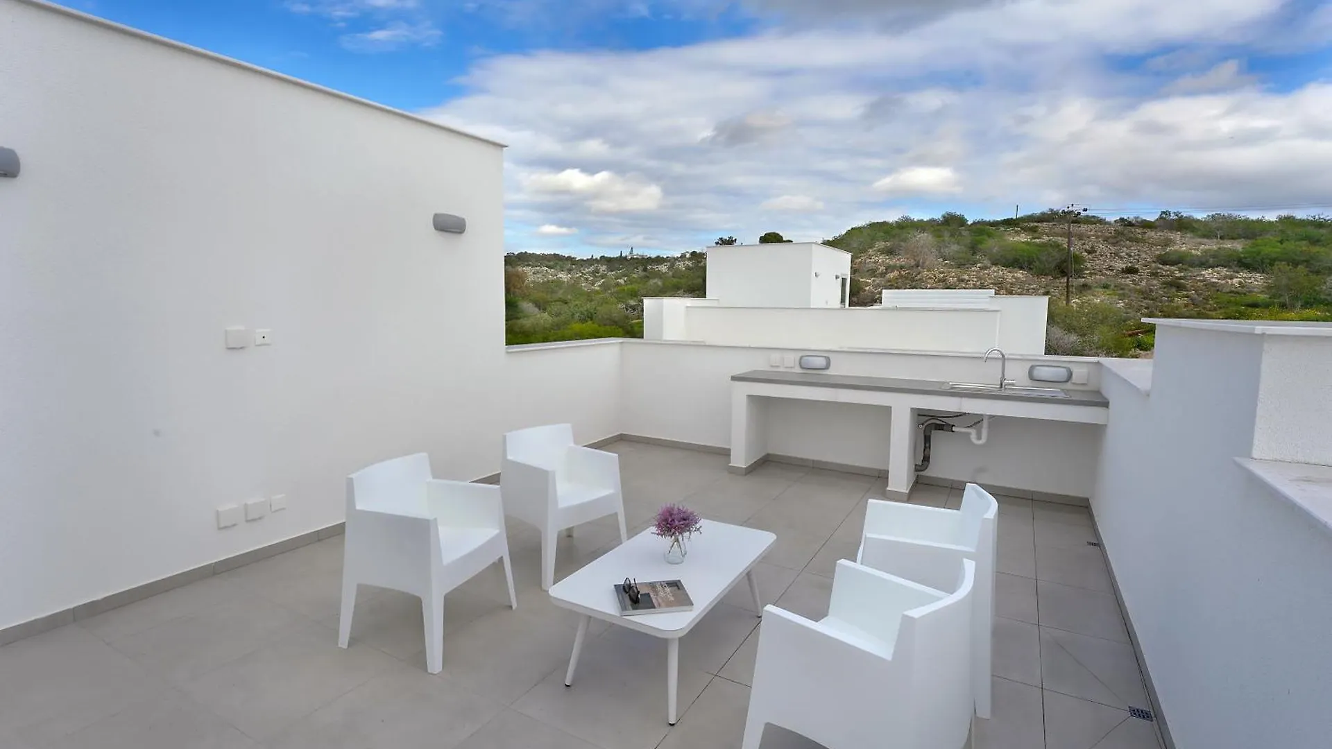 Sun And Moon Luxury Villas Ayia Napa